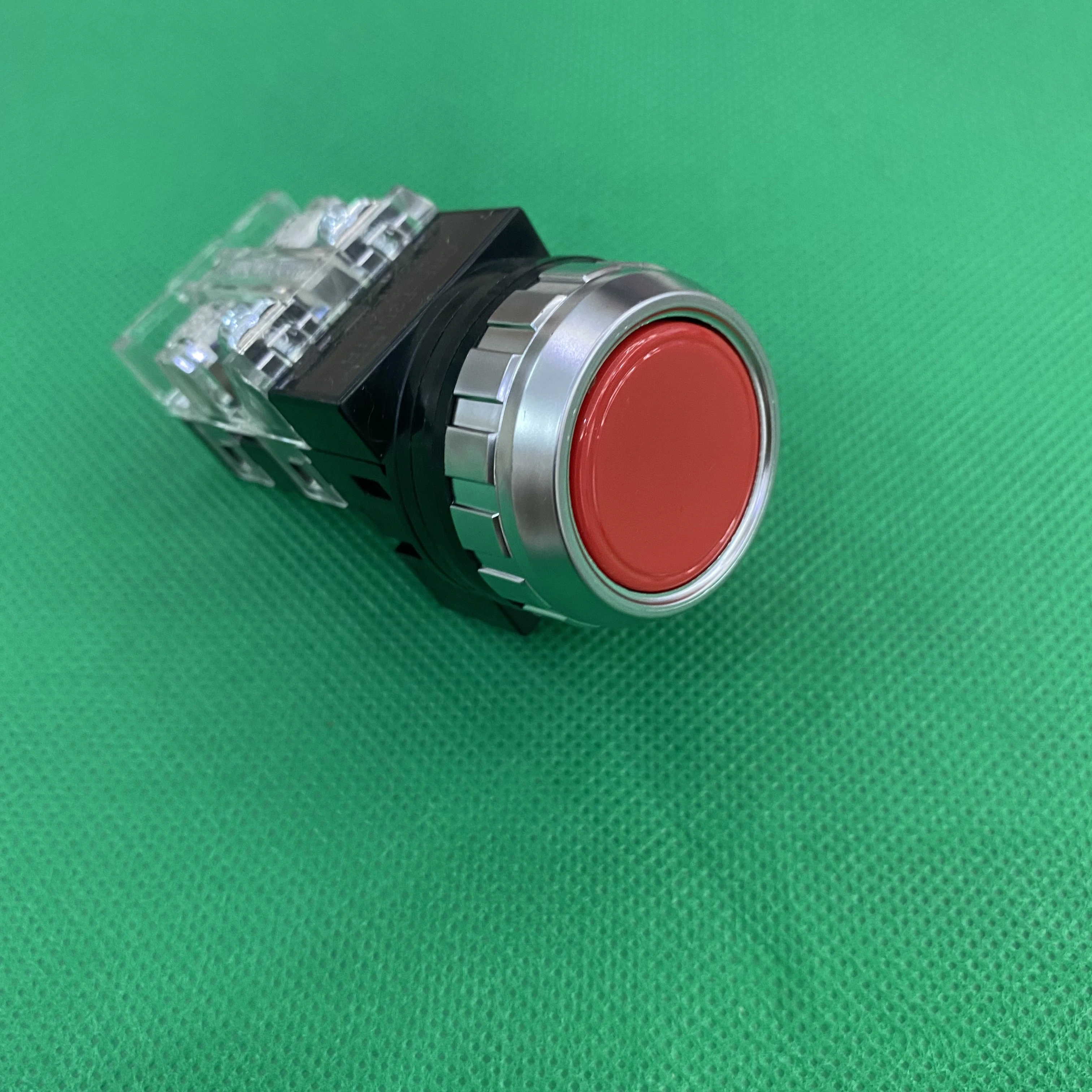 Nút nhấn không đèn  CRF-F30M1R, CRF-F30M1G phi 30 Hanyoung